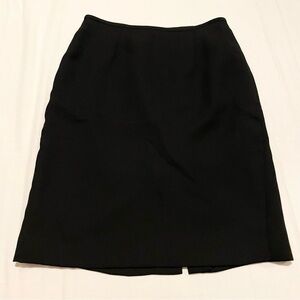 Liz Claiborne Black Women's Skirt Size 2P Petite